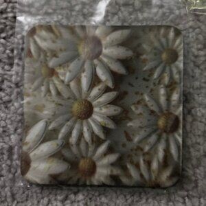 3D Daisy Coaster - NWT (1 for $6 or 2/$10)